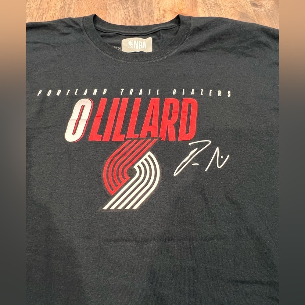 NBA Portland Trailblazers Lillard #0 Men's XL Black Jersey T-Shirt NWOT - Picture 2 of 4